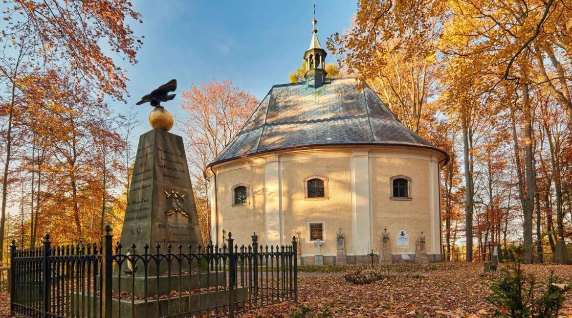 Srub Na Svahu Sjezdovky V Radvanicich Radvanice  ภายนอก รูปภาพ